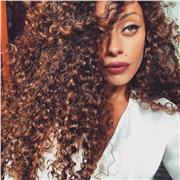 Sono laureata in giurisprudenza e sono anche un avvocato che vorrebbe impartire lezioni di diritto